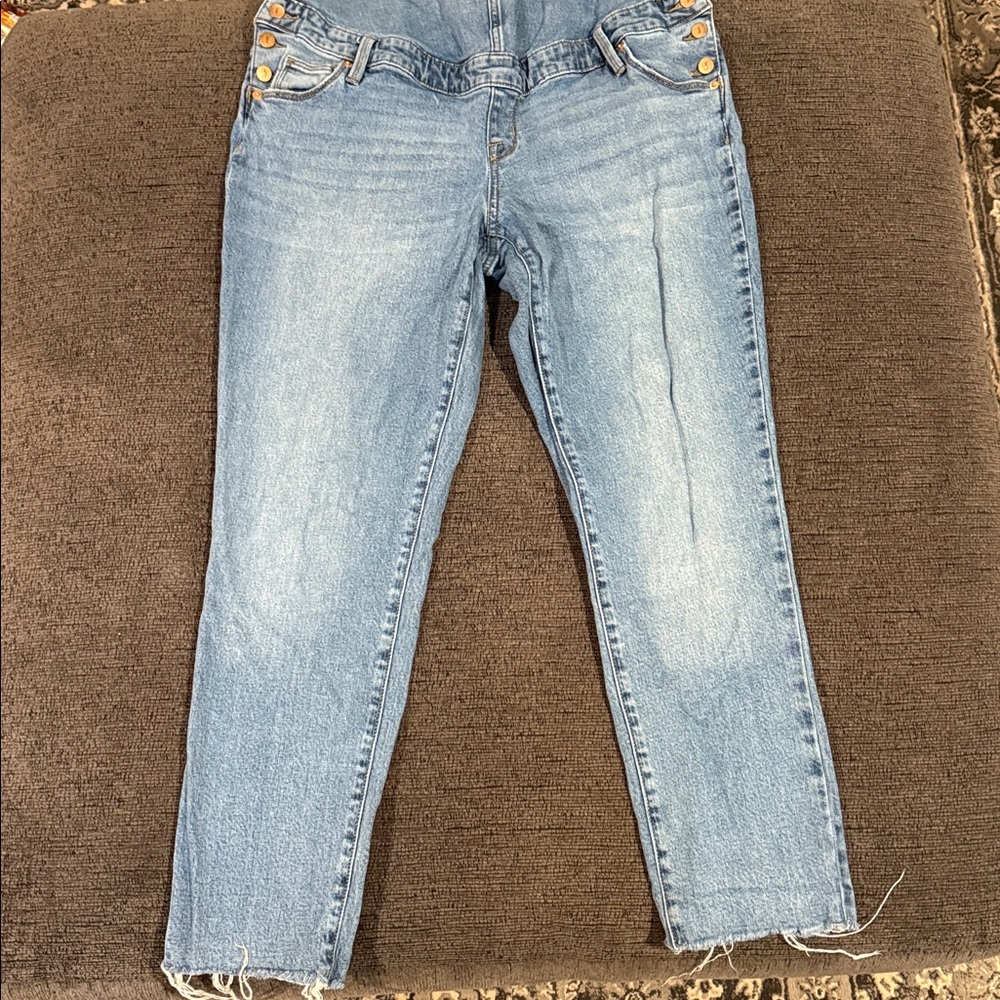 Maternity Overalls - Picture 4 of 5